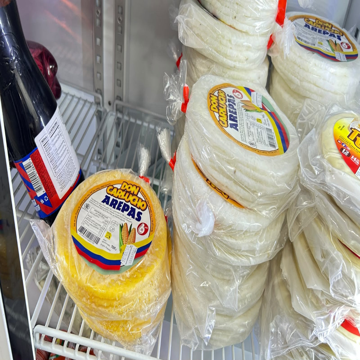 Arepas de Maíz Don Carlucho (Blanca / Amarilla)